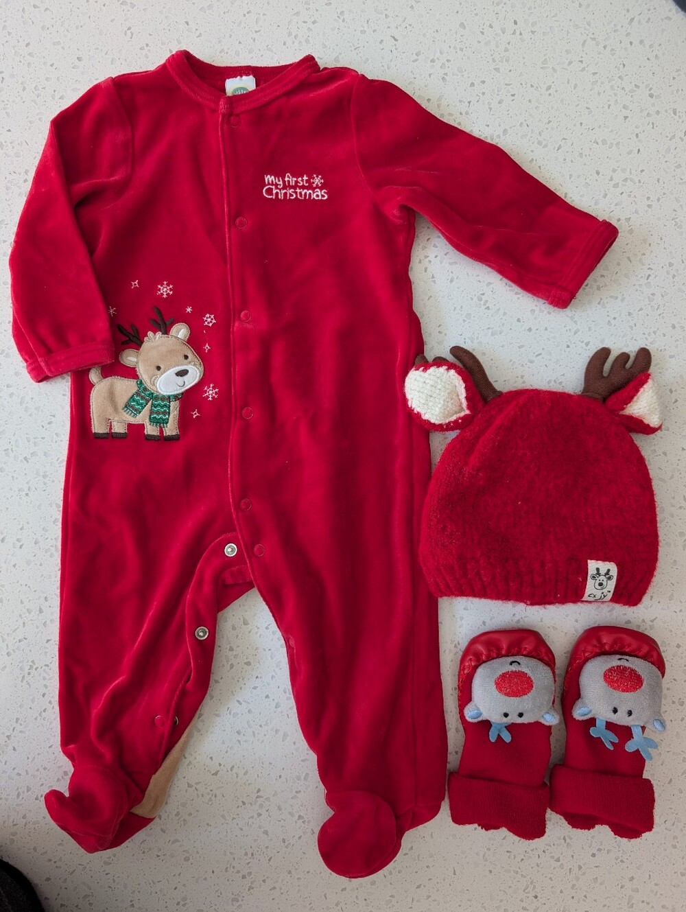 My first Christmas Baby Reindeer Set